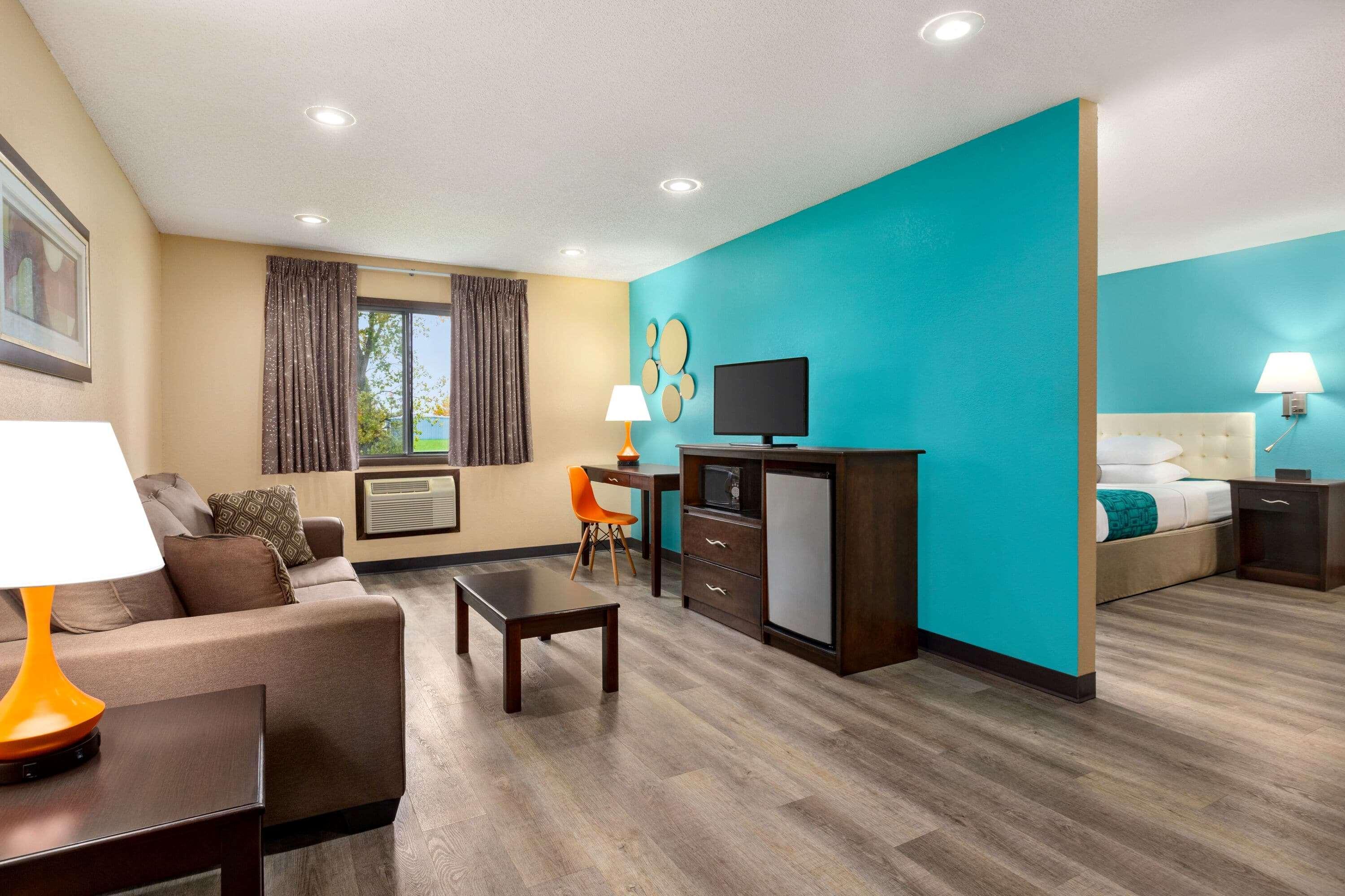 Howard Johnson By Wyndham Waterloo/Cedar Falls Exteriér fotografie