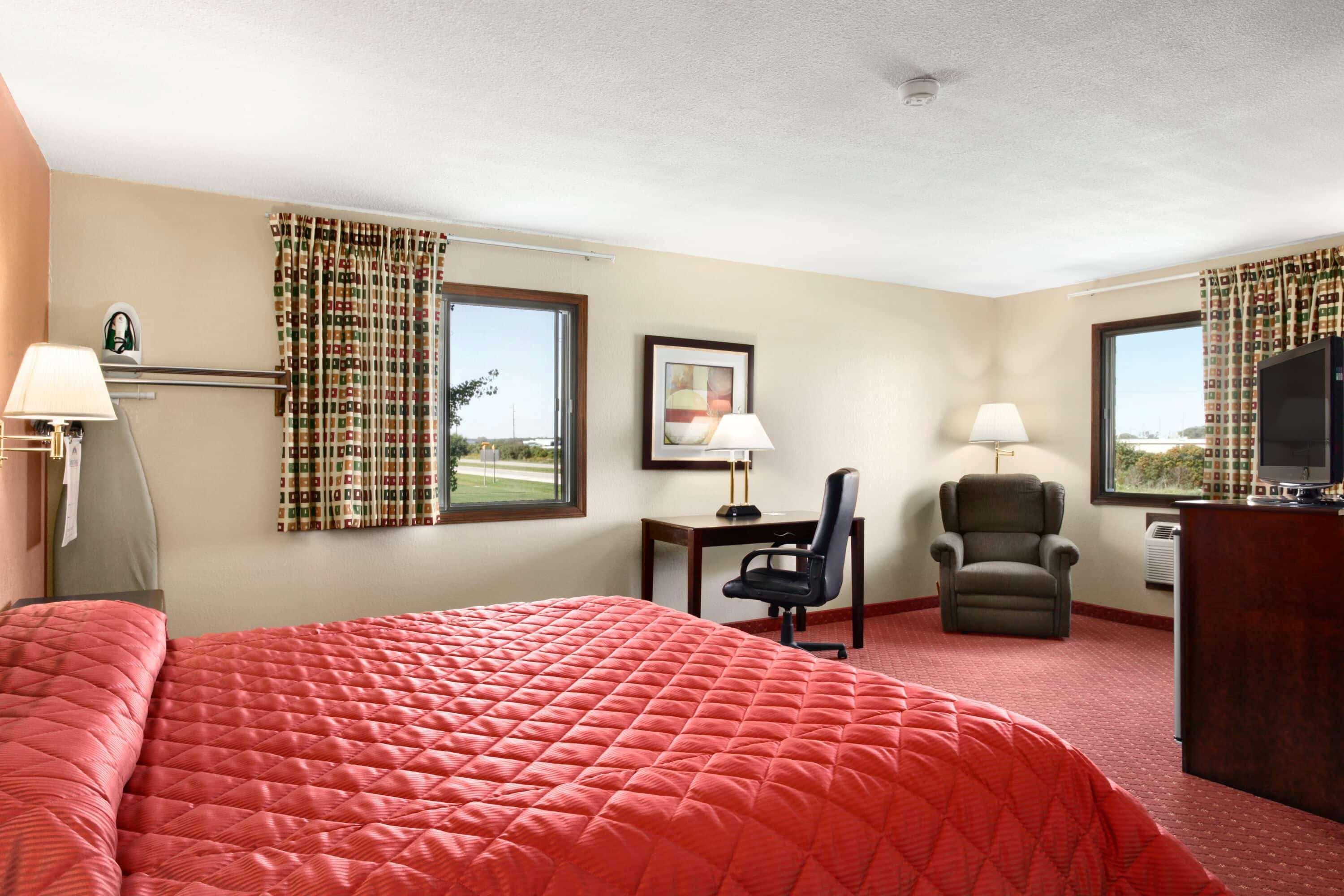 Howard Johnson By Wyndham Waterloo/Cedar Falls Exteriér fotografie